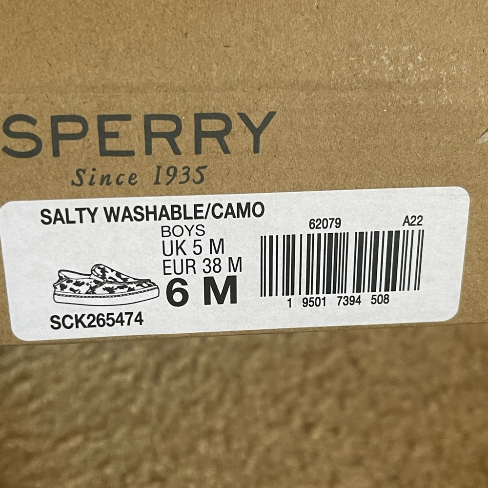 SPERRY KIDS SLIP ON’S - Picture 2 of 5